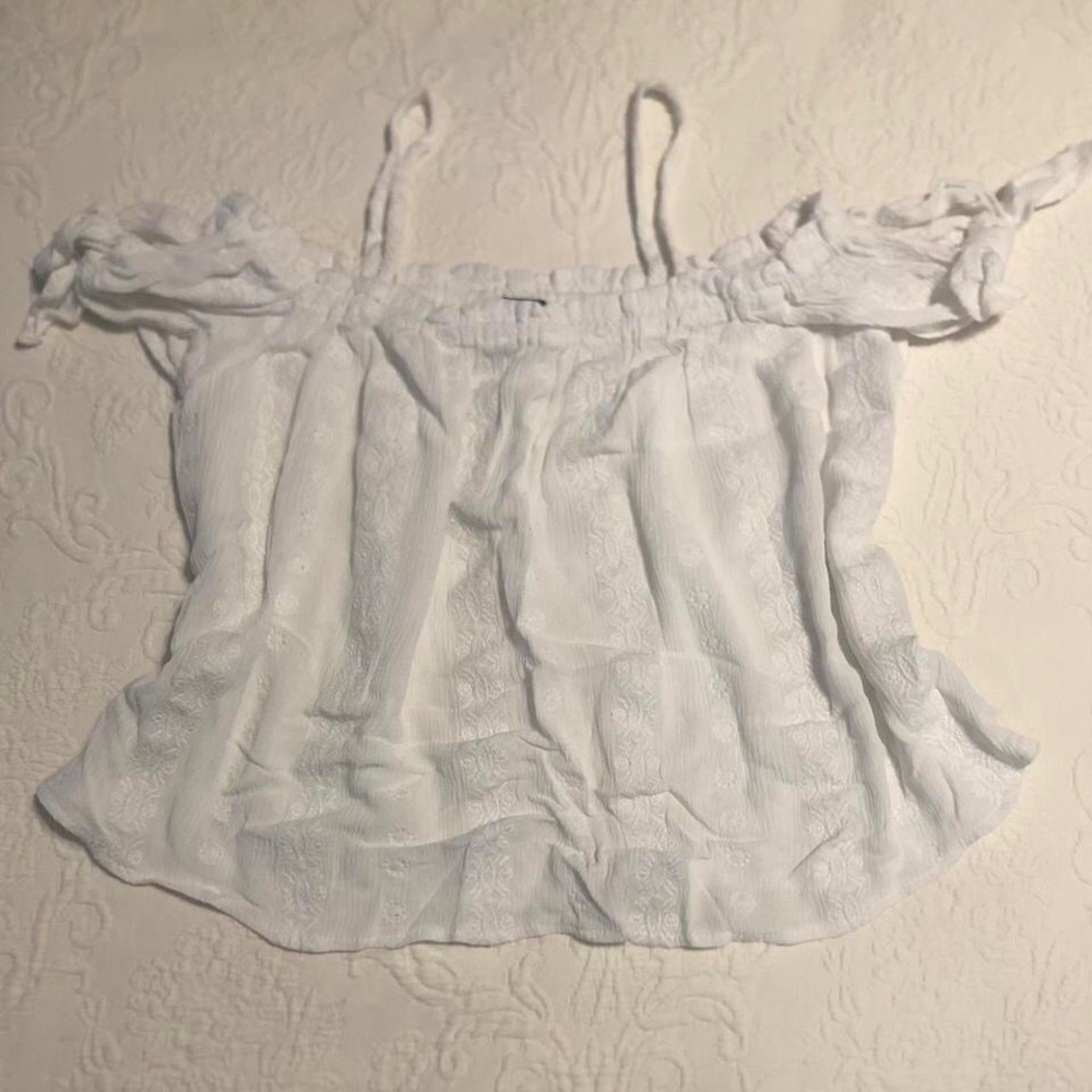 By & By Off Shoulder Babydoll Crop Top